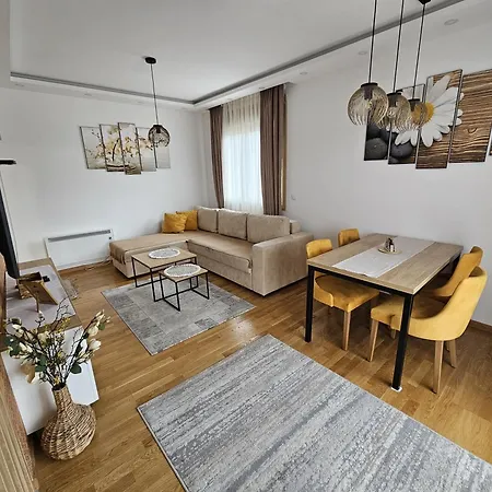 Beli Dvor & Wellness Lägenhet Zlatibor