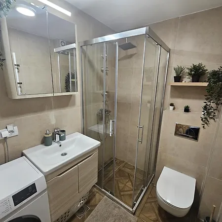 Beli Dvor & Wellness *