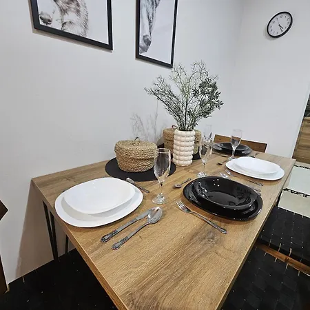 Beli Dvor & Wellness Lägenhet Zlatibor