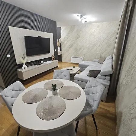 Lägenhet Beli Dvor & Wellness