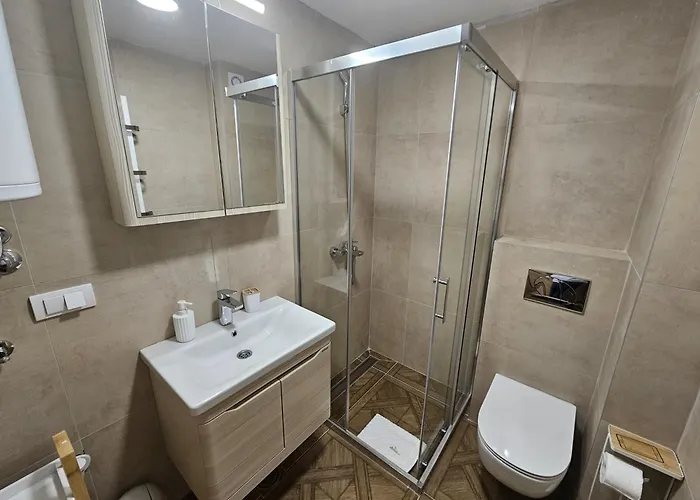 Beli Dvor & Wellness ズラティボール