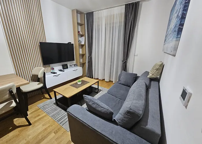 Beli Dvor & Wellness ズラティボール