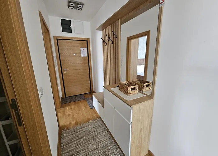 Beli Dvor & Wellness * ズラティボール