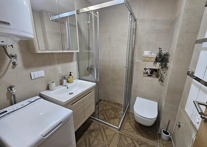 アパート Beli Dvor & Wellness *