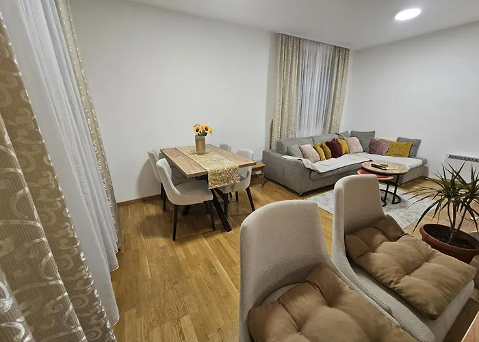 アパート Beli Dvor & Wellness *