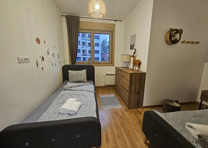 アパート Beli Dvor & Wellness ズラティボール