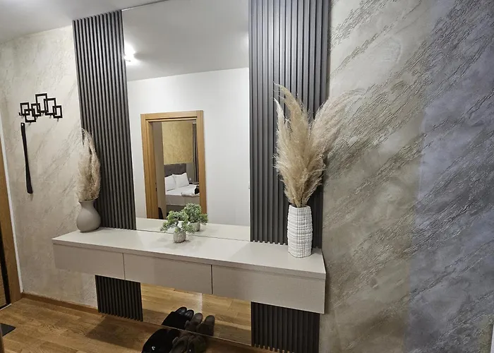 Beli Dvor & Wellness アパート ズラティボール